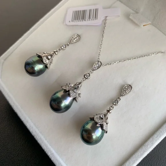 Tahitian drop sea pearl earrings and necklace 10-11mm high luster